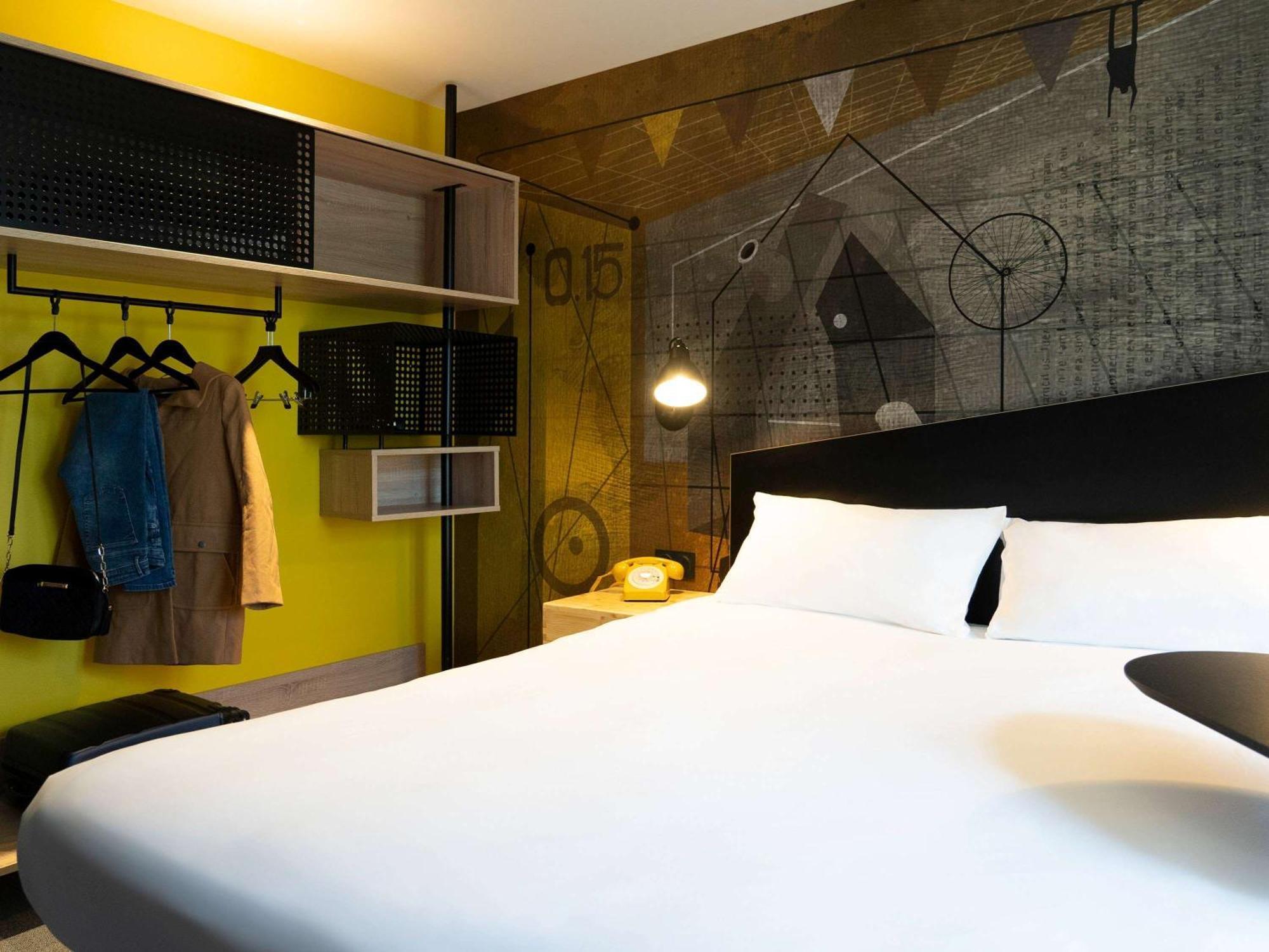 Ibis Styles Dreux Centre Gare Hotel Екстериор снимка
