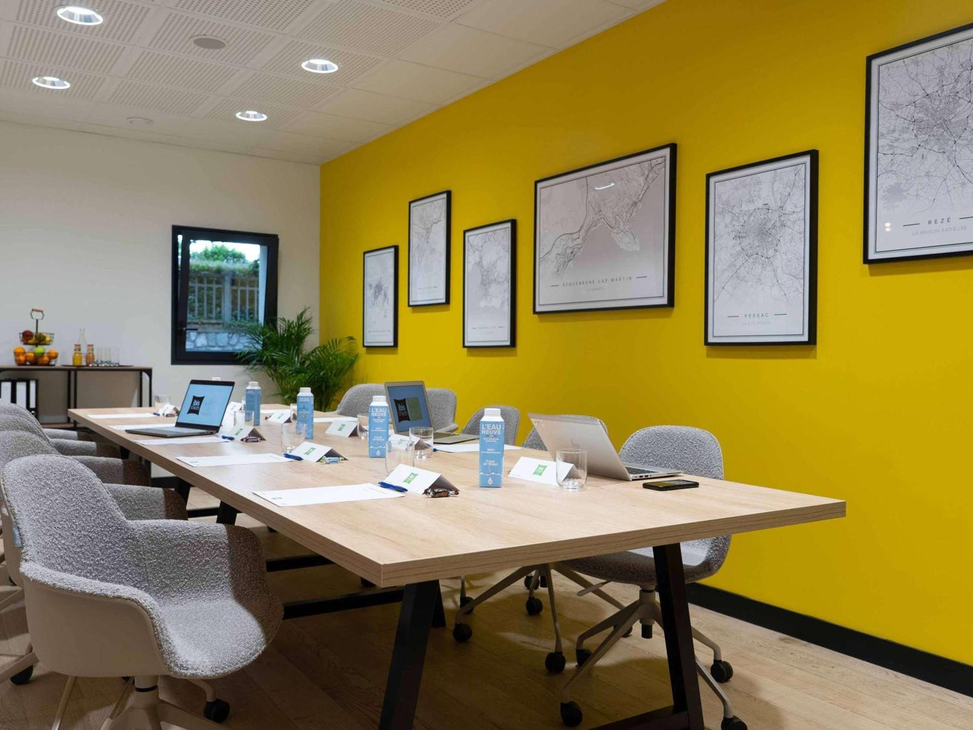 Ibis Styles Dreux Centre Gare Hotel Екстериор снимка
